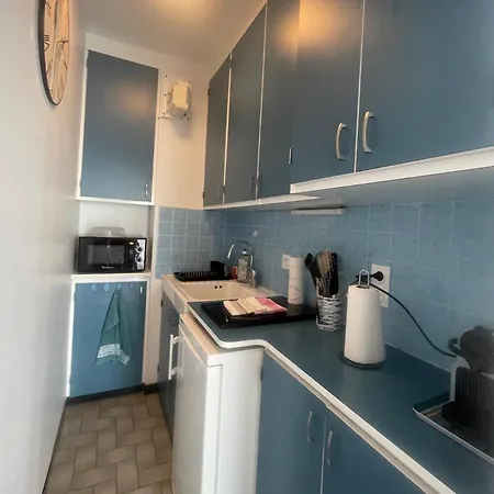 Cosy Pres Apartment *